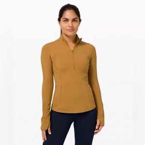 Lululemon Run briskly half zip top